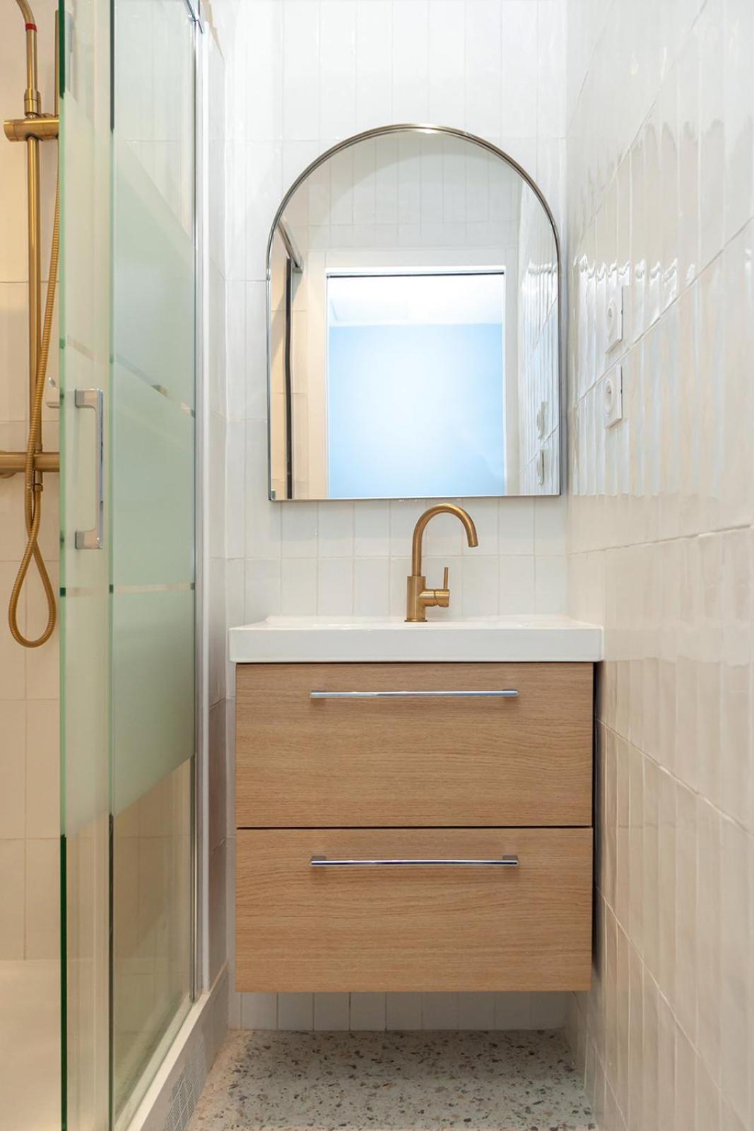 Apartment Nets - Buttes Chaumont