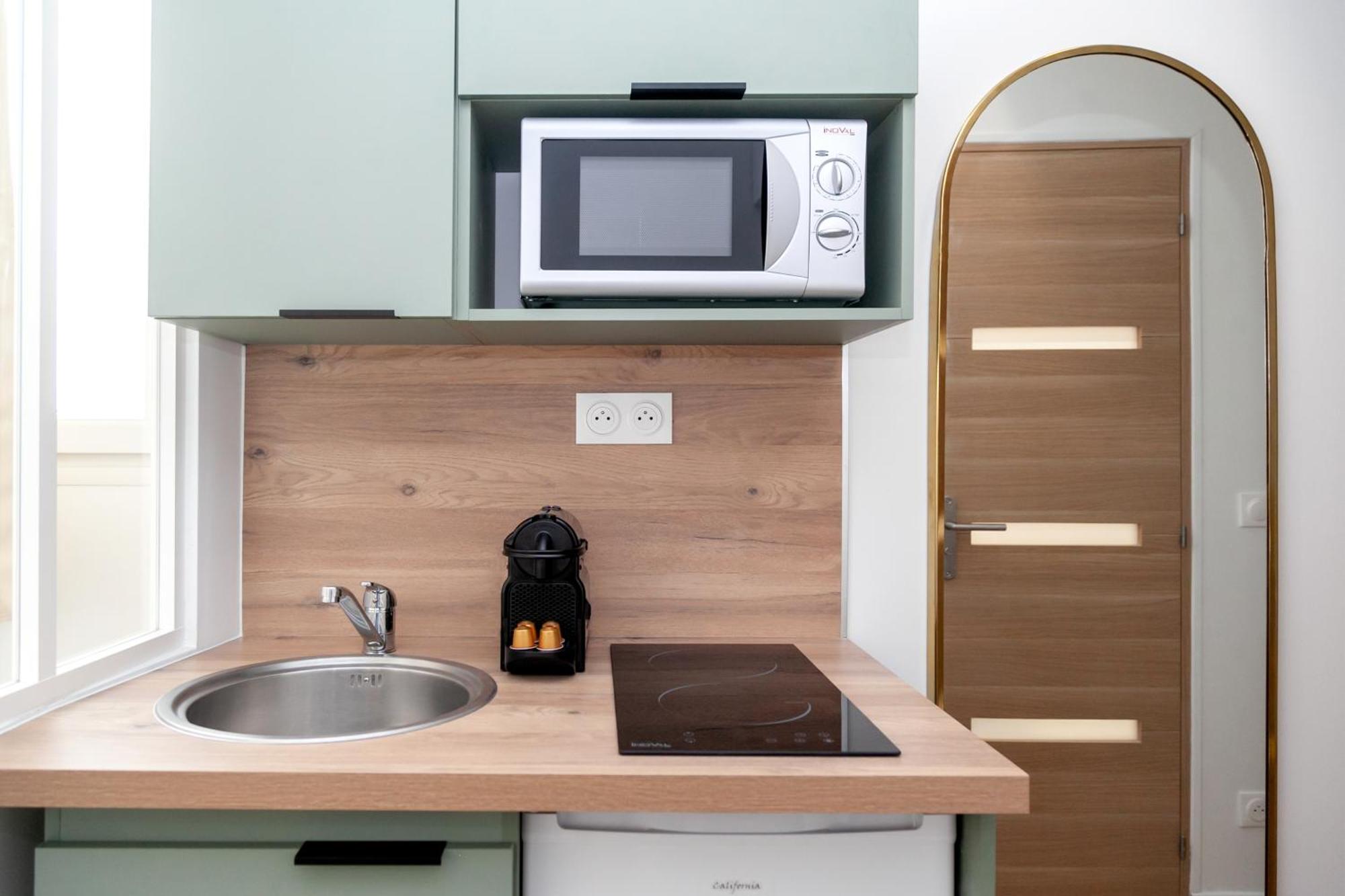 Apartment Nets - Buttes Chaumont Paris