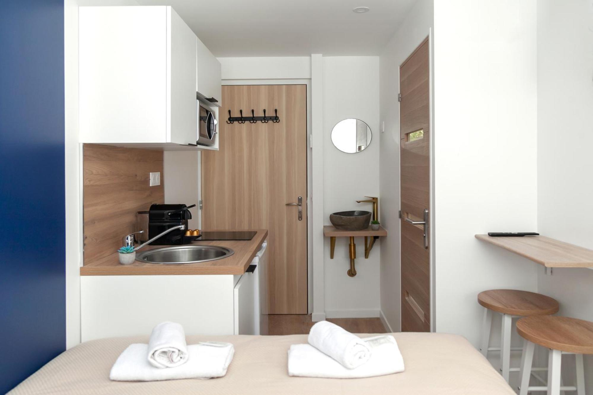 Apartment Nets - Buttes Chaumont Paris