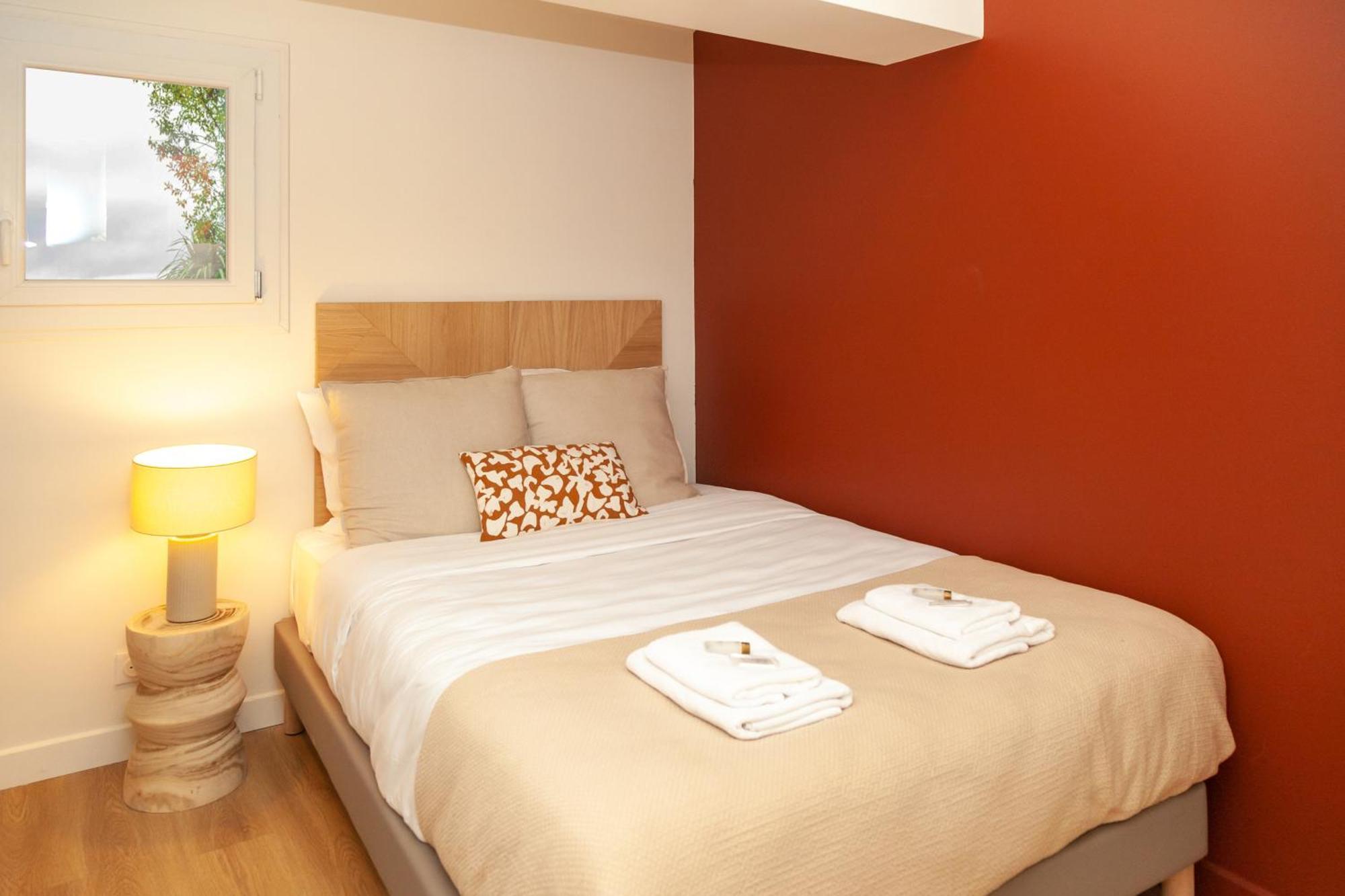 Nets - Buttes Chaumont * Parigi